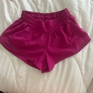 Lululemon Athletica low rise pink shorts 2.5 inch